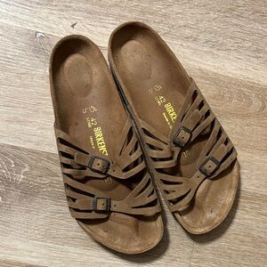 Birkenstock Tan Strappy Sandals 42 like new